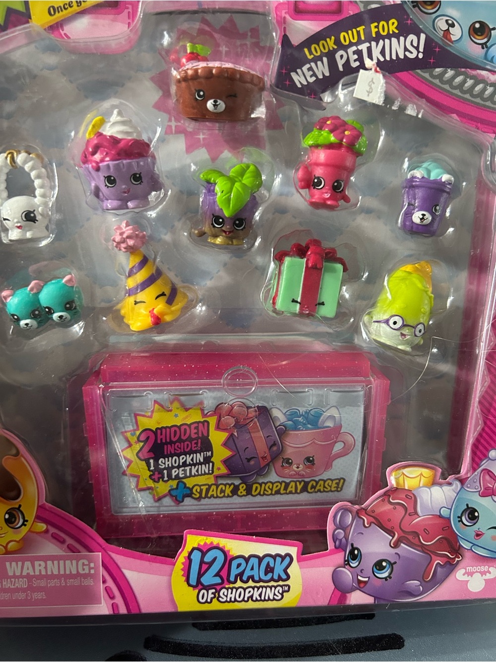 Shopkins 12-Pack Playset - Pink with Multicolor Characters - Picture 3 of 6
